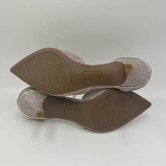 Anne Klein Womens Fabulist Textured Platinum Point Toe Heels Pumps Shoes 8 NEW - Picture 7 of 11